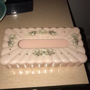 Pretty pink vintage tissue box 1950’s